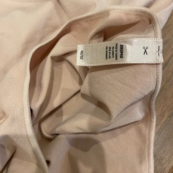 SKIMS Tan Bodysuit One Piece NWOT Women’s Size 4x/5x - Picture 4 of 5
